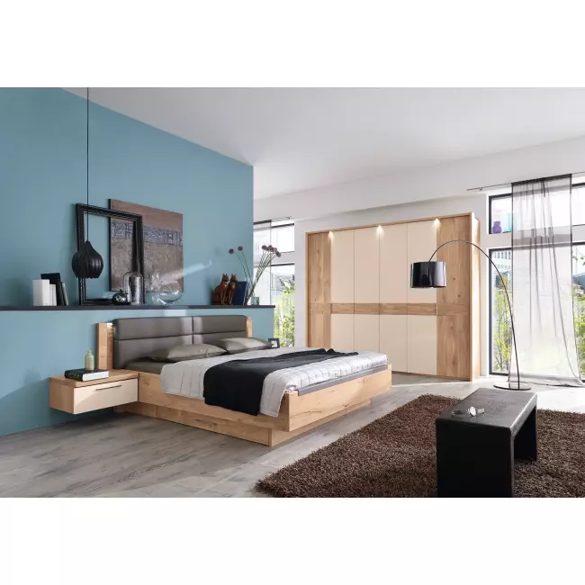 Musterring Minto Schlafzimmer mit Bett und Schrank in Balkeneiche / Lack 